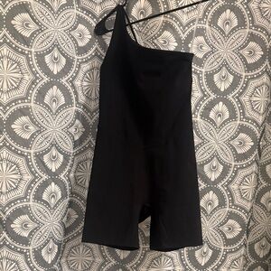 Elegant Black One-Shoulder Jumpsuit